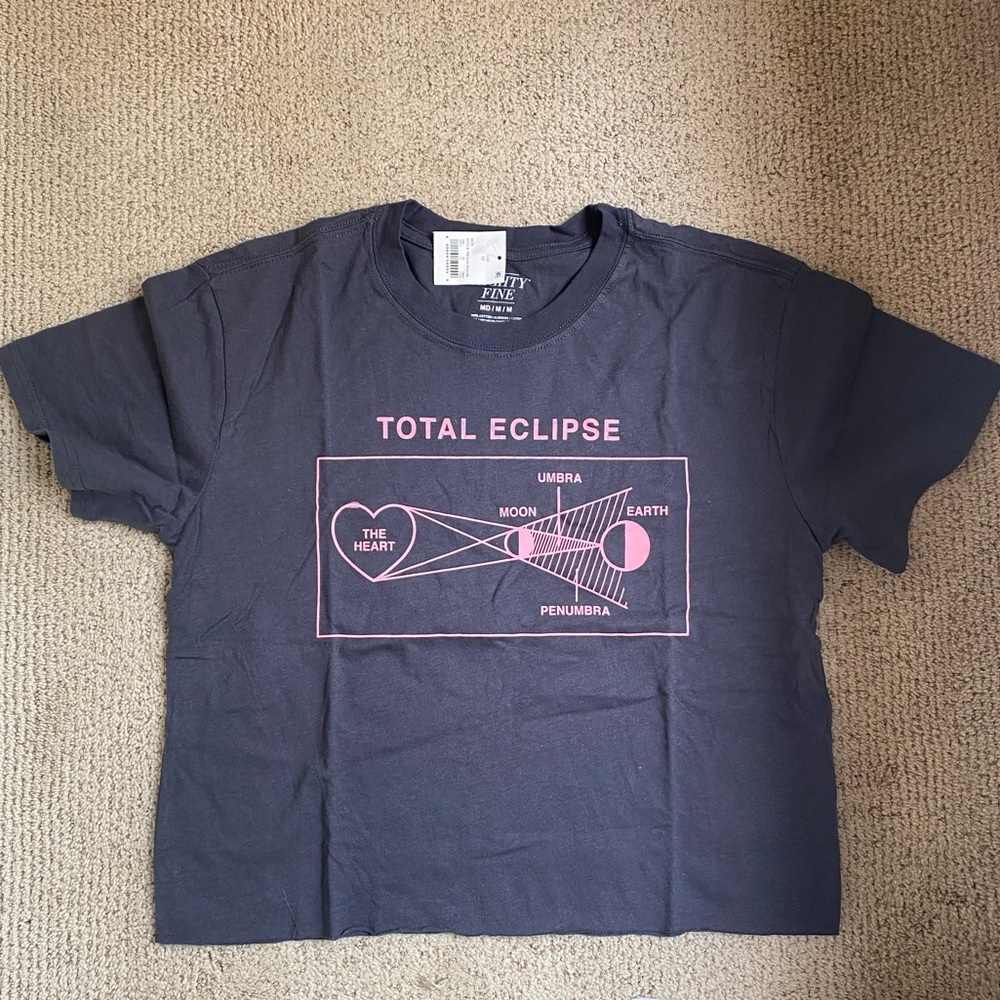 NWT Total Eclipse of the Heart T Shirt